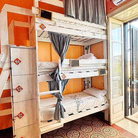 Homstel Hostel Taormina