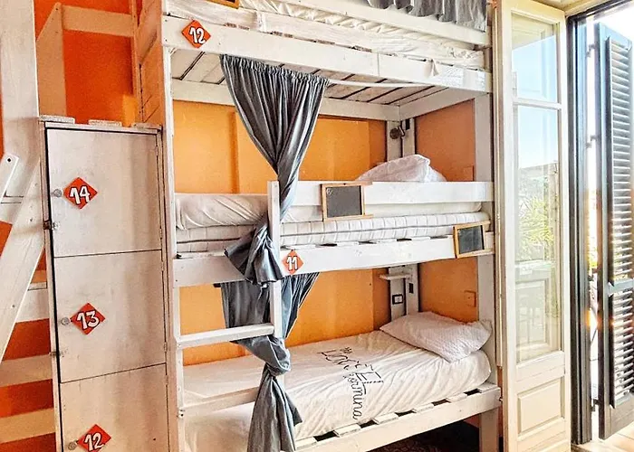 Homstel Hostel Taormina